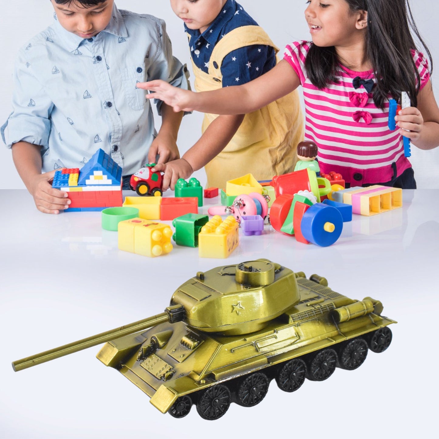 Retro Iron Art Tank Model, Desktop Decorations for Office Living Room