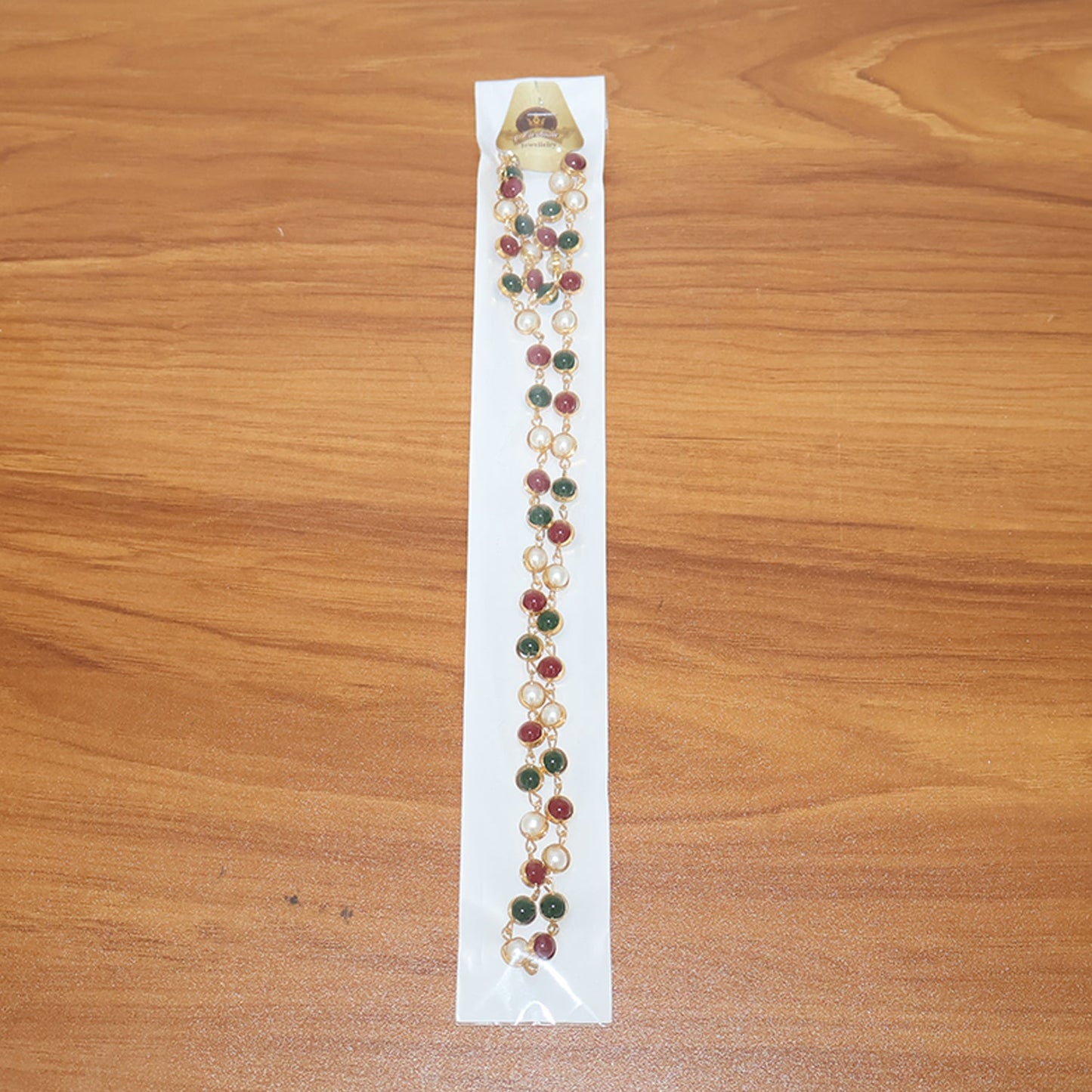 Stone pearl necklace