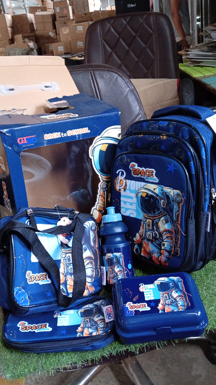 5 in 1 School Bag Set Includes Lunch Bag 14 Inch Bag 1 Set Mix