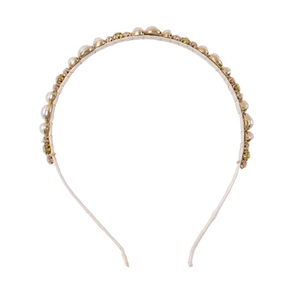 Pearl embellished hair band close shot